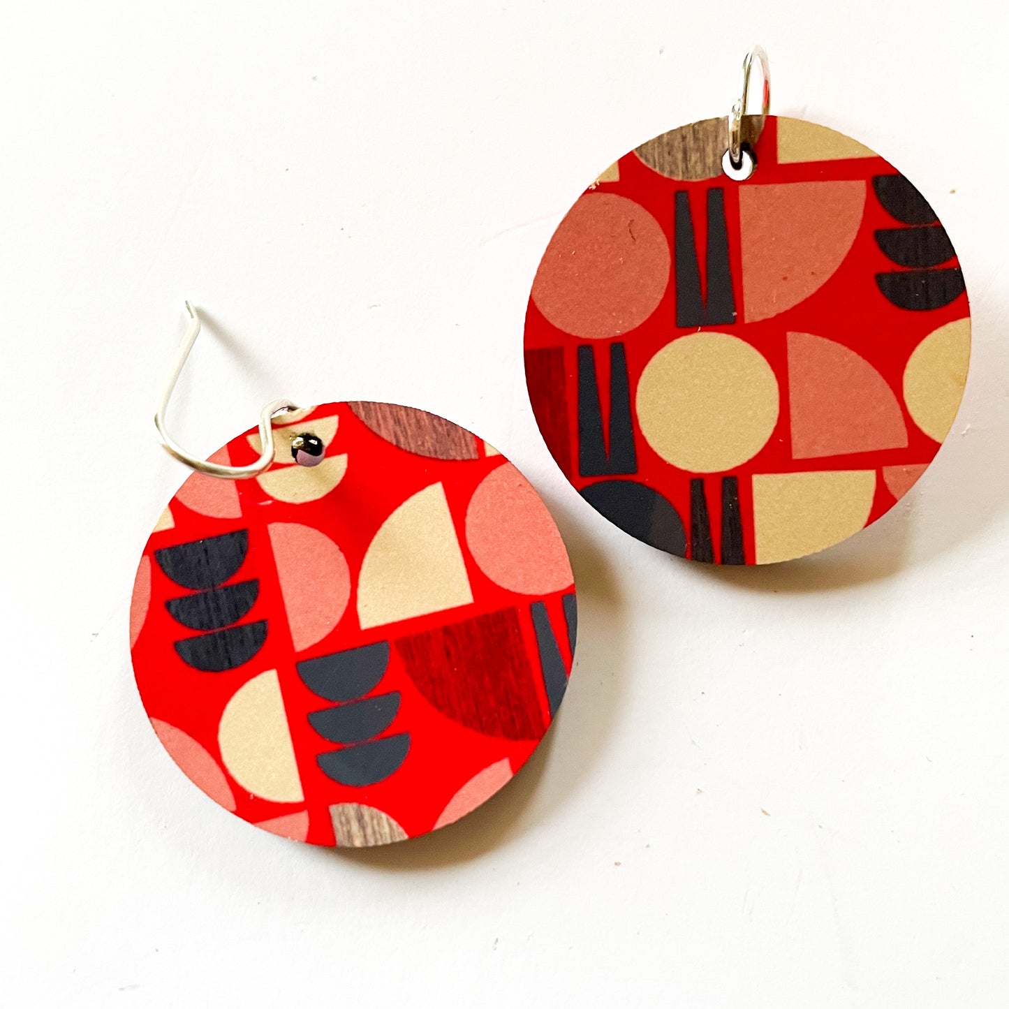 Shape Earrings - Red (New)